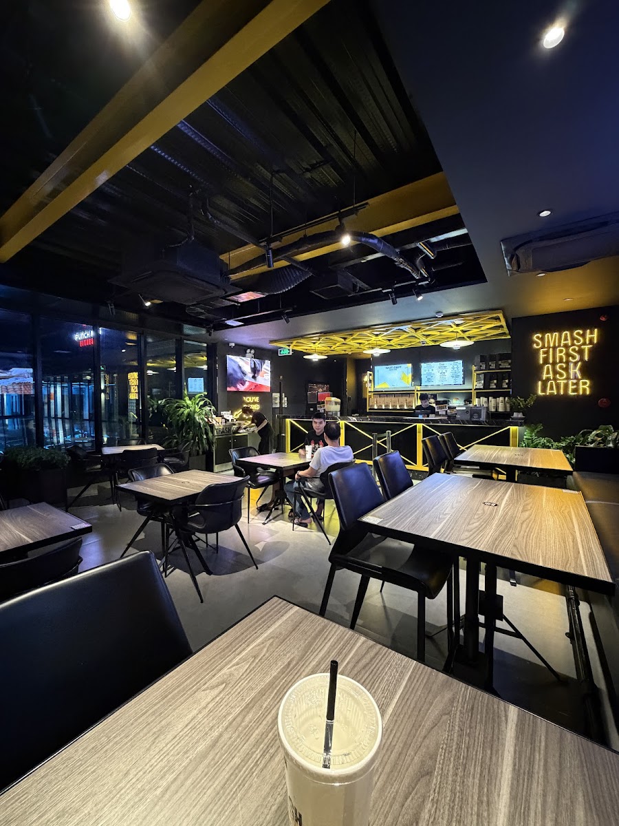 Bunz Smash Burgers photo 8 in Thao Dien