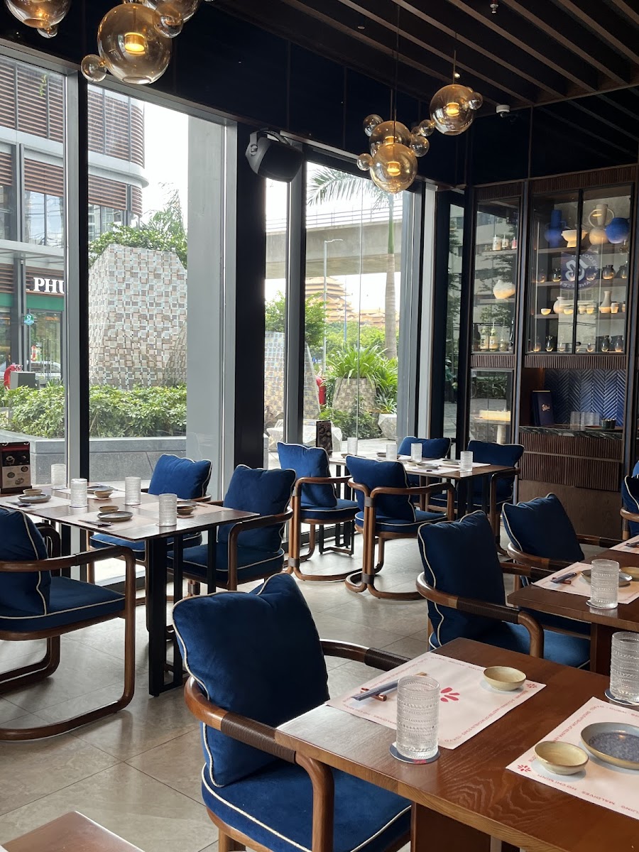 Busshari Modern Japanese Eatery photo 12 in Thao Dien