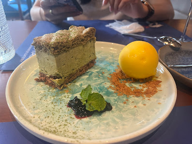 Green Tea Cheesecake with Fruit Sphere