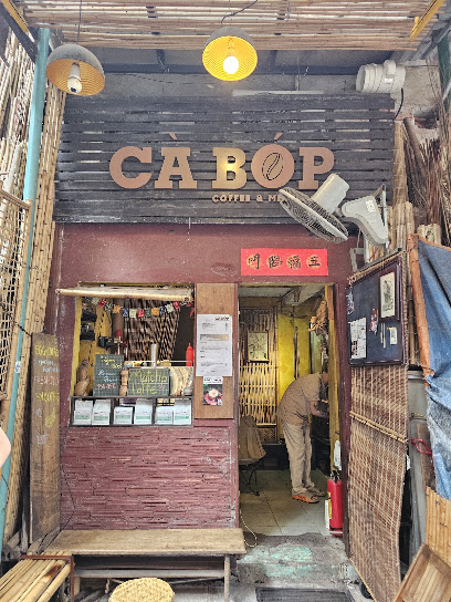 Ca Bop (Egg Coffee) Coffee shop in Ha Noi - exterior