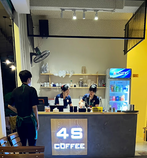 Cà phê C4 photo 3 in Thao Dien