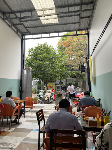 Cà phê Phố nhỏ- ăn sáng photo 1 in Thao Dien