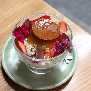 Pudding a la mode at Cafe De Elin