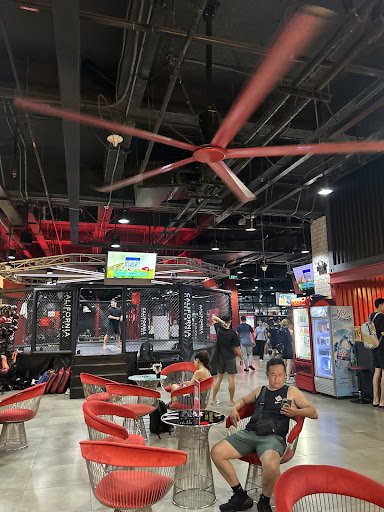 California Fitness & Yoga Thảo Điền Pearl photo 4 in Thao Dien