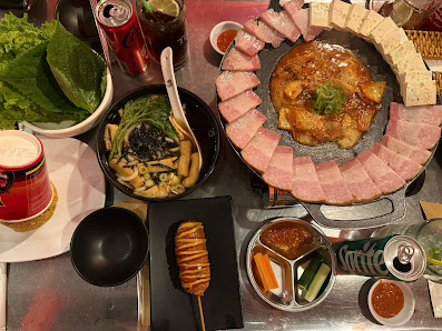 Vietnamese Hot Pot with Pork Belly