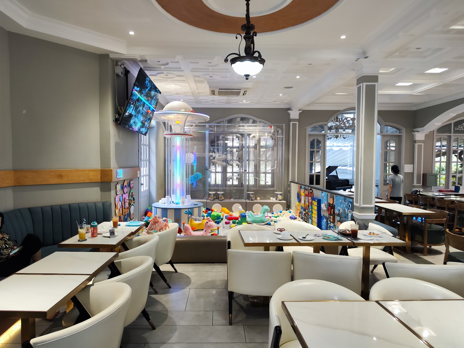 CCOMAYA THẢO ĐIỀN (CAFE & NHÀ HÀNG) photo 15 in Thao Dien