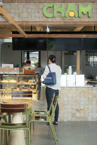CHẠM Cafe & Kem Bơ Đà Lạt - Thảo Điền on Ngo Quang Huy, Thao Dien