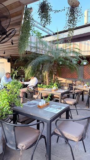 Chanh Bistro Rooftop Saigon photo 7 in Thao Dien