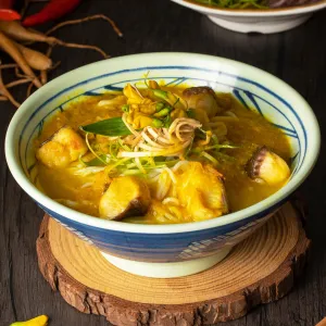 Herbal Fish Noodles Hoang Yen at Chảo Cá Vincom Thảo Điền, Thao Dien