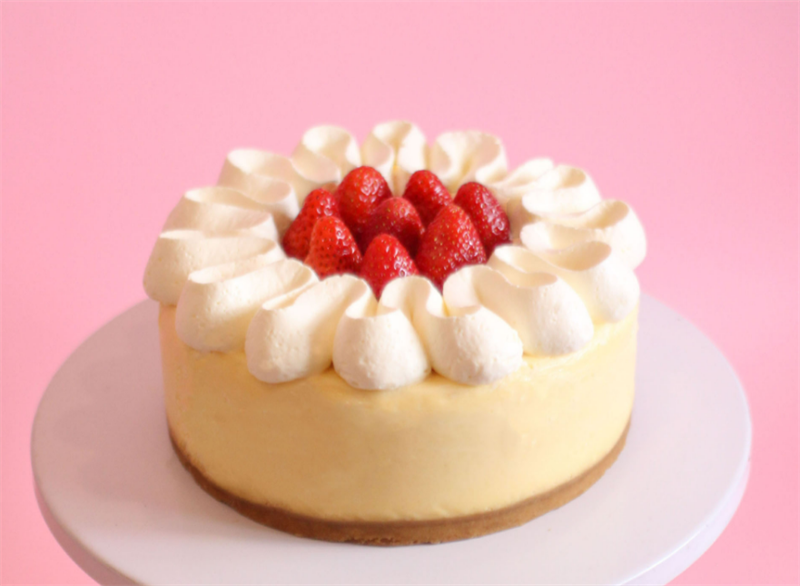 Original Strawberry Cheesecake - Large Size - Cheesecake Ngon