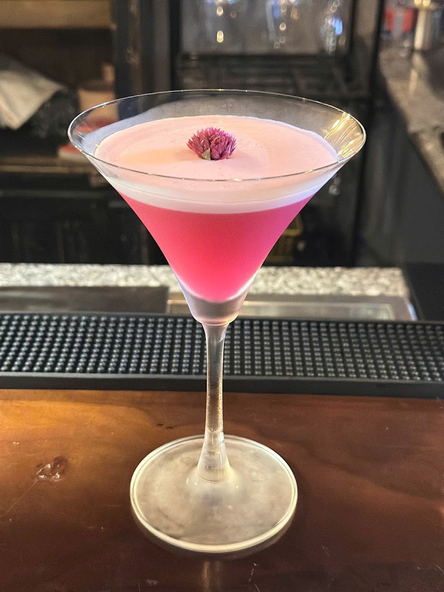 Chérie Bar-Crafted Cocktails- Everyday happy hour to 21:00 photo 4 in Thao Dien