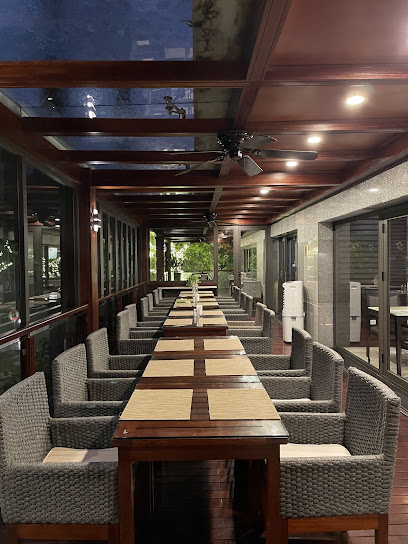 Chicken Society Restaurant in Ha Noi - exterior