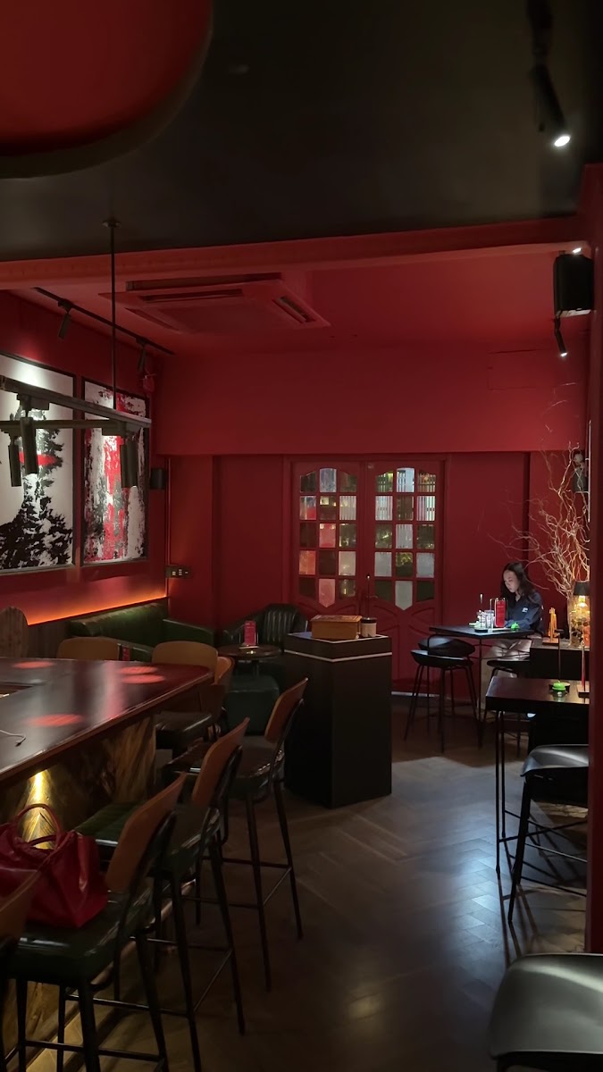 Chill-haus Spirits & Cigars - Bars & Nightlife in Thao Dien