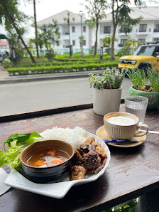 Chillhood - Rooftop Cafe & Bistro photo 8 in Thao Dien