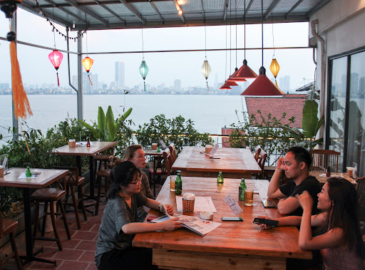 Chillhood - Rooftop Cafe & Bistro photo 2 in Thao Dien