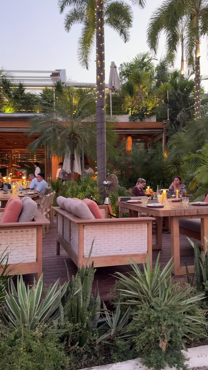 CLAY - Cocktails & Cuisine photo 2 in Thao Dien