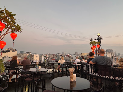 Cloud Sky Bar Hanoi - Bars & Nightlife in Thao Dien