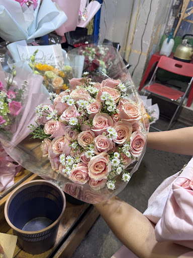 Cô chú Bán Hoa Ung Văn Khiêm - Wholesale Florist in Thao Dien