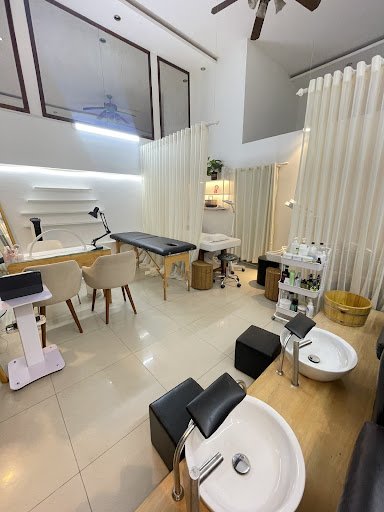 COVE QUEEN BEAUTY SALON photo 7 in Thao Dien