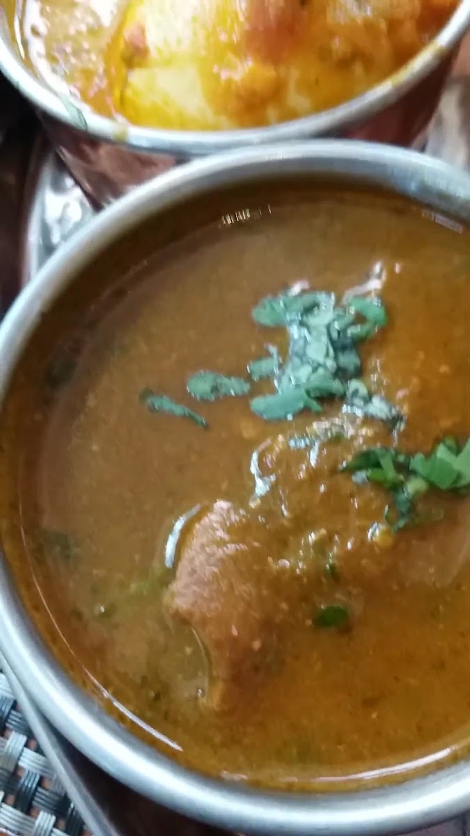 Dahi Handi Indian Restaurant - Indian in Thao Dien