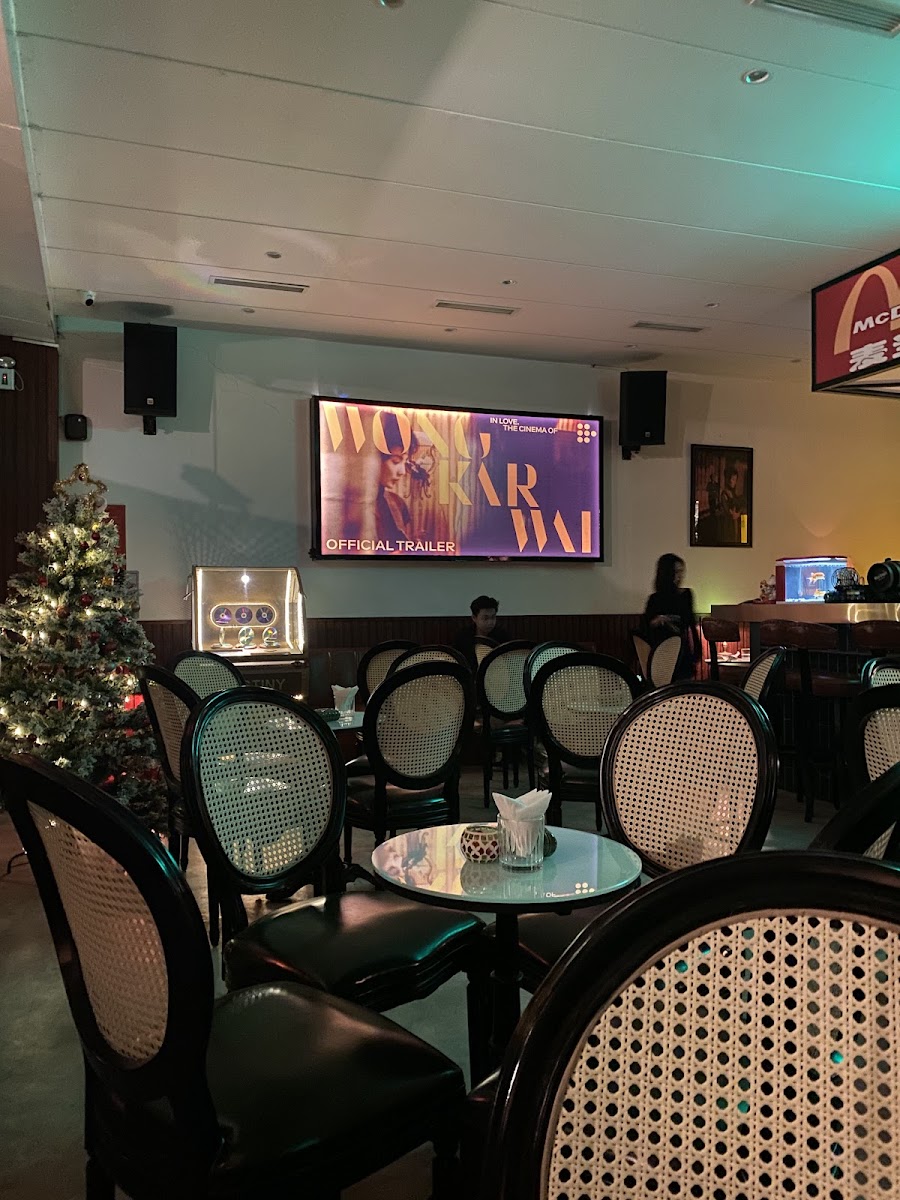 DESTINY Cocktail Bar photo 4 in Thao Dien