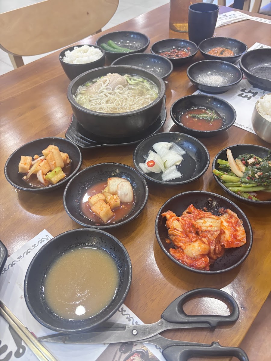 DODOHAN SAMGYETANG photo 5 in Thao Dien