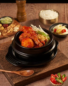 Kimchi Jjigae