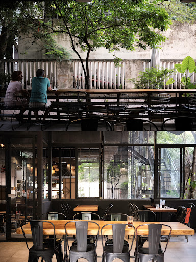 Dolphy Café 113 Dương Văn An Coffee photo 4 in Thao Dien