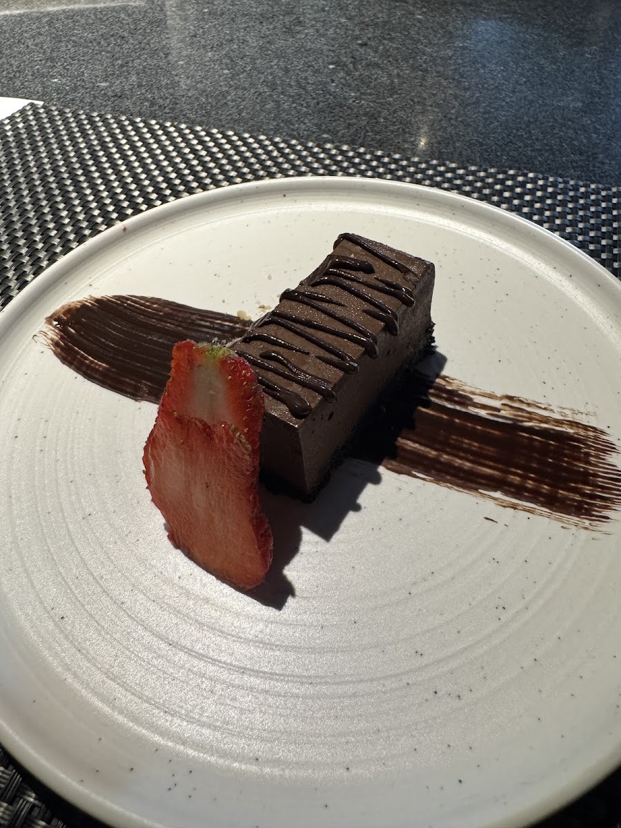 돈탐 - Dontam Thảo Điền photo 2 in Thao Dien