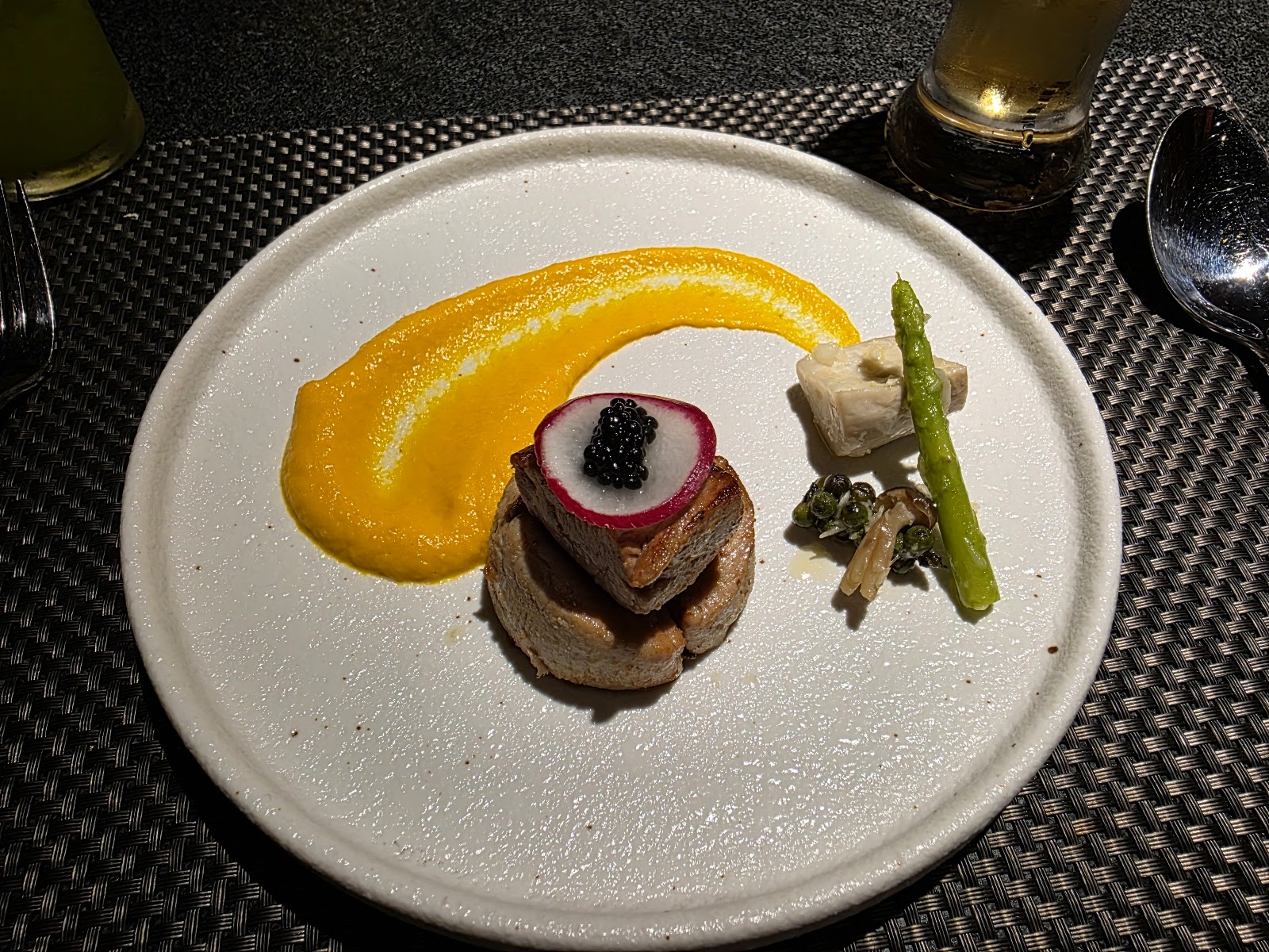 돈탐 - Dontam Thảo Điền photo 7 in Thao Dien