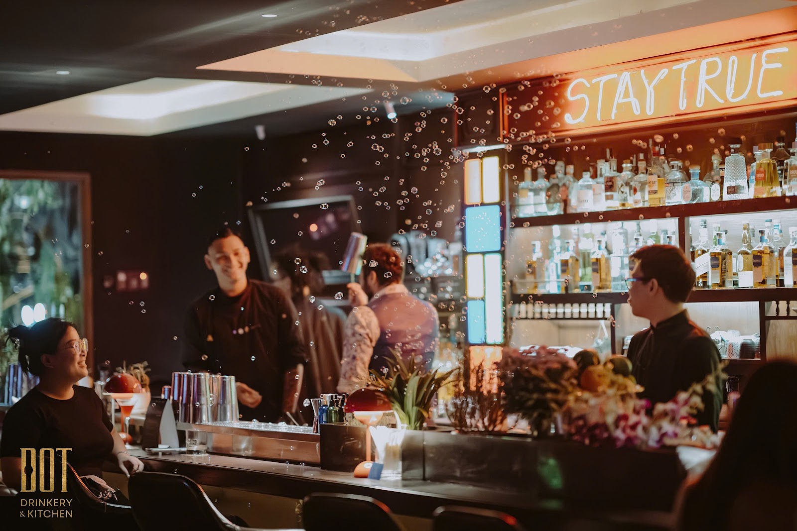 Dot Bar - Cocktail Bar in Thao Dien