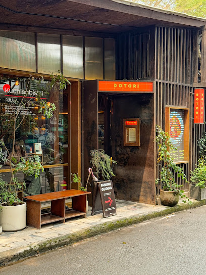 Dotori Dining