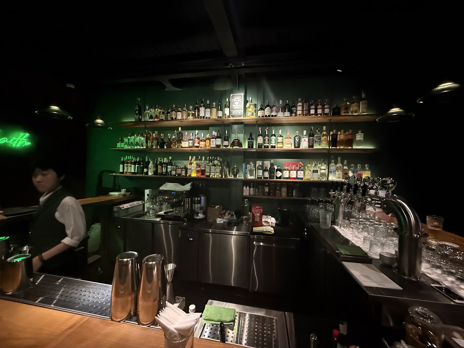 Éire - Eatery & Bar photo 6 in Thao Dien
