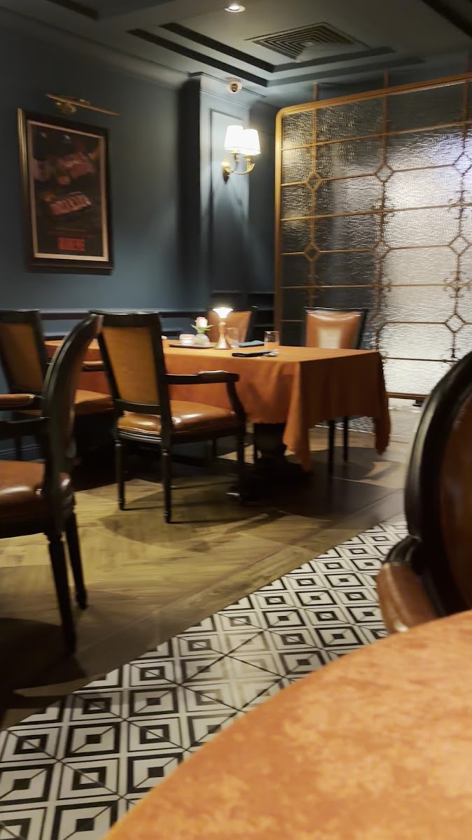 El Toro - Home for Steaks & Wines photo 8 in Thao Dien