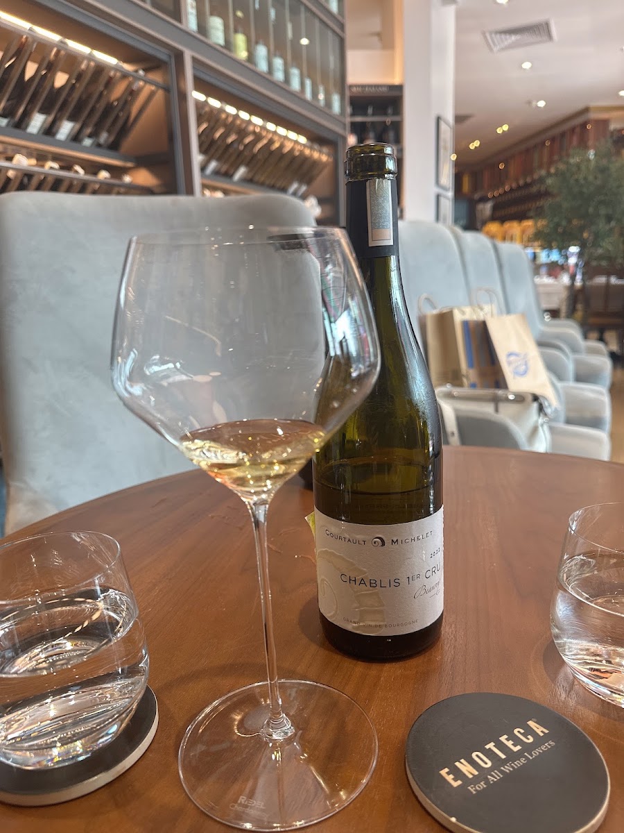 Enoteca Vietnam - Wine Shop & Bar - Takashimaya photo 6 in Thao Dien
