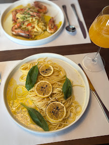 Spaghetti with Lemon and Basil