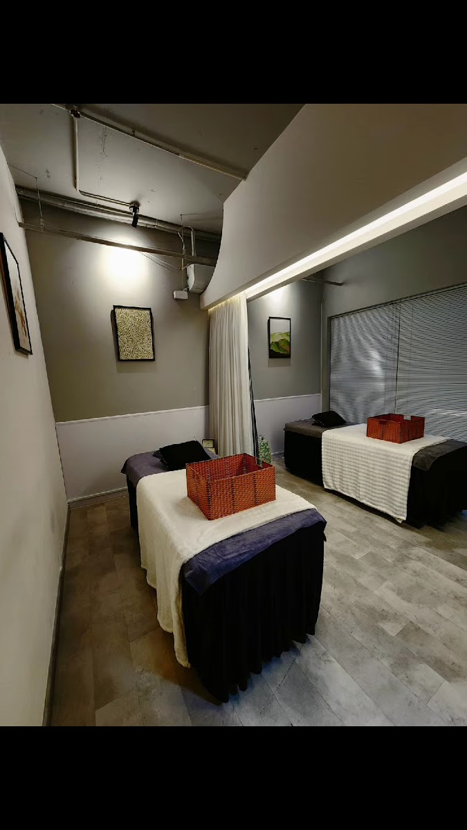 FILL IT SPA & MASSAGE in Thao Dien