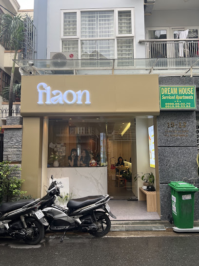 Flaon Thảo Điền - Tiệm bánh Flan tươi Sài Gòn Bakery in Ho Chi Minh City - exterior