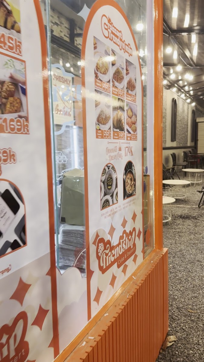 Friendship Bakery & Desserts - Bình Thạnh Bakery in Thao Dien - exterior
