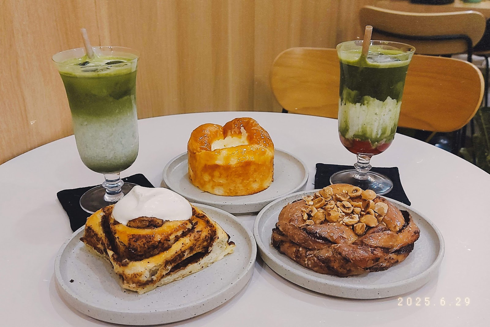 Garden Kisses photo 6 in Thao Dien