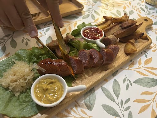 German restaurant DIE LECKEREI - Nhà hàng Đức photo 6 in Thao Dien