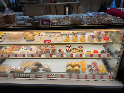 Givral Bakery photo 7 in Thao Dien