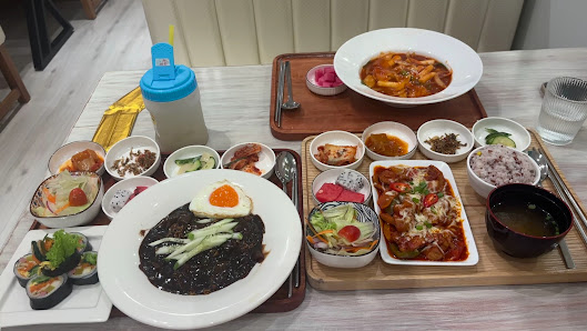 Golden Kitchen photo 7 in Thao Dien