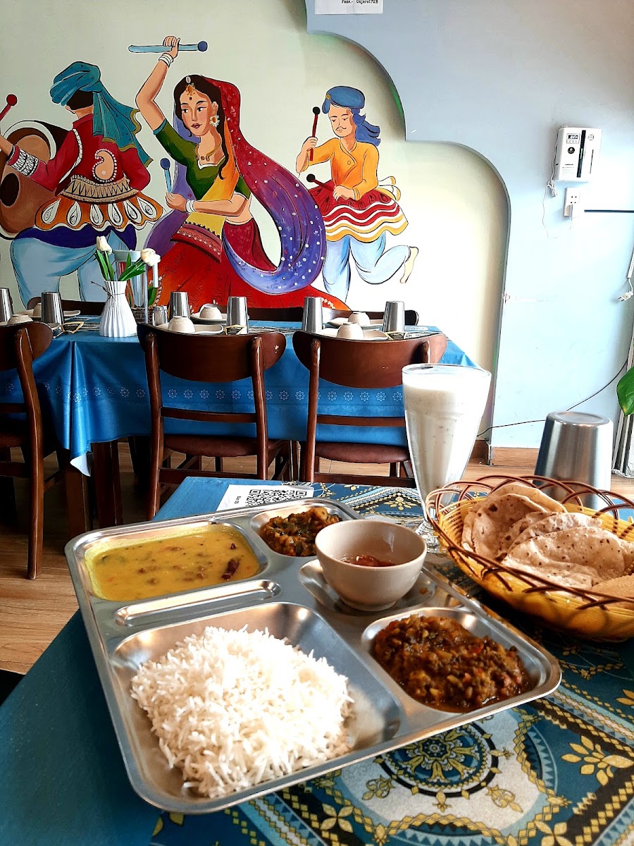 Gujarat Indian Restaurant 2 photo 6 in Thao Dien