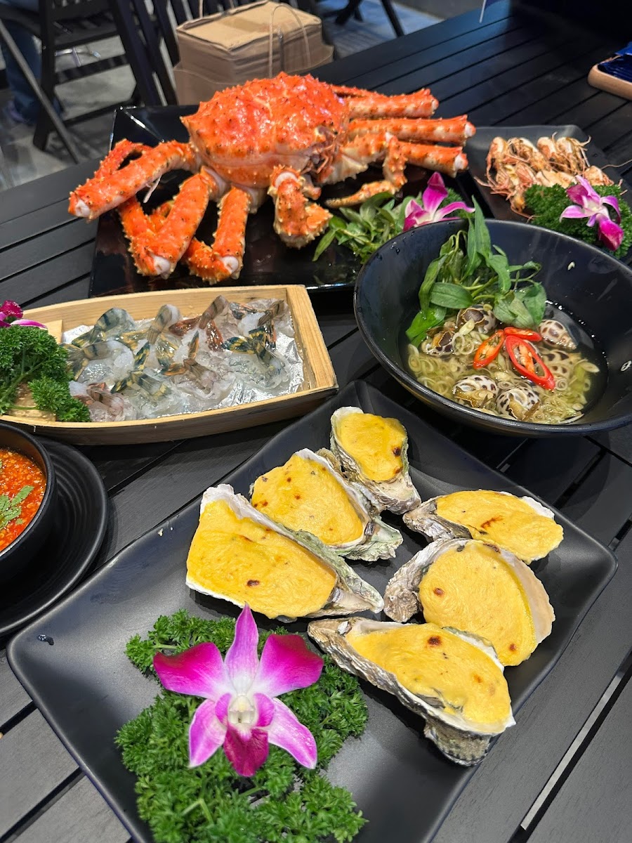 Hải Sản Hoàng Gia CN Quốc Hương Quận 2 photo 2 in Thao Dien