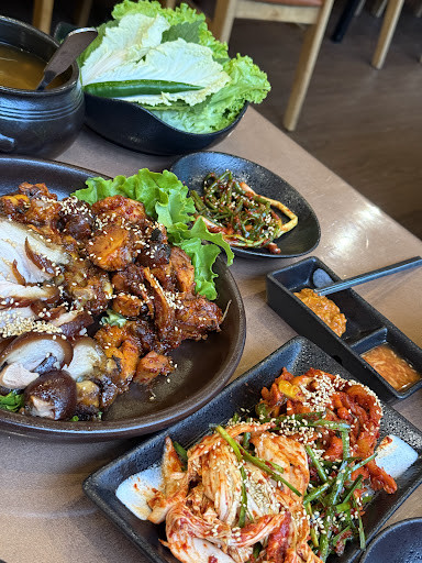 항아리보쌈 - Hangari Bossam Thảo Điền photo 8 in Thao Dien
