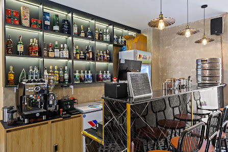 Hanoi Wanderlust Rooftop Bar photo 6 in Thao Dien