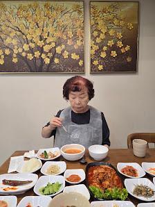 한솔식당 안푸점 HANSOL RESTAURANT Chi Nhánh An Phú photo 2 in Thao Dien