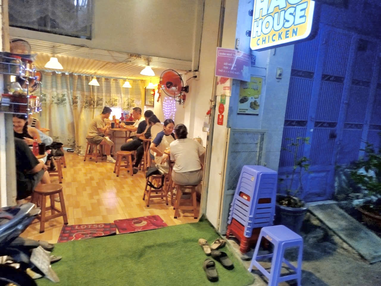 Hao House Chicken - Restaurant in Thao Dien