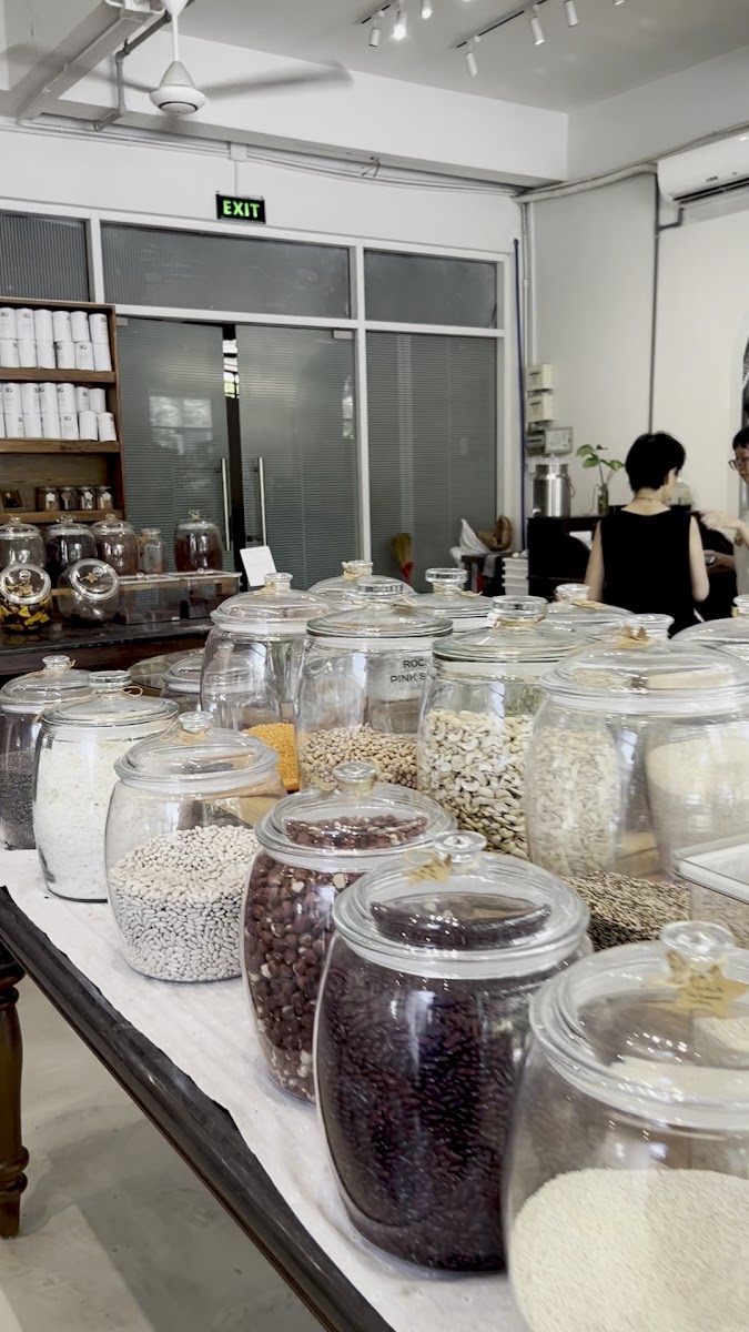 Happy Tree Coffee & Chocolate photo 6 in Thao Dien